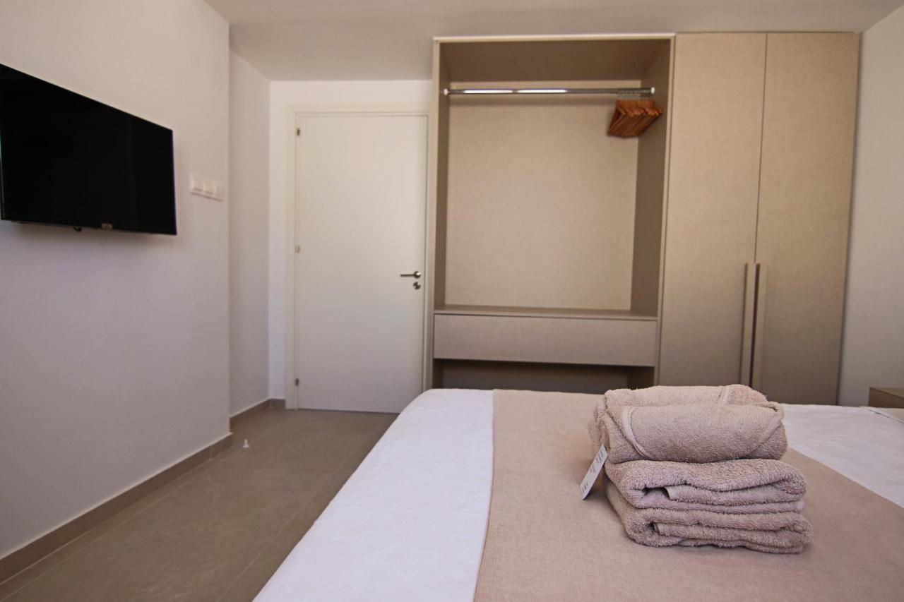 Phaedrus Living: Seaview Luxury Flat Limnaria 151 Apartment Paphos Bagian luar foto
