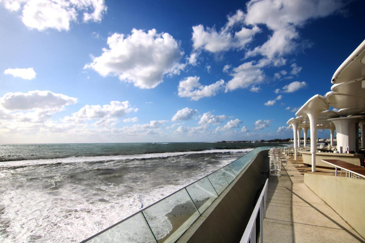 Phaedrus Living: Seaview Luxury Flat Limnaria 151 Apartment Paphos Bagian luar foto