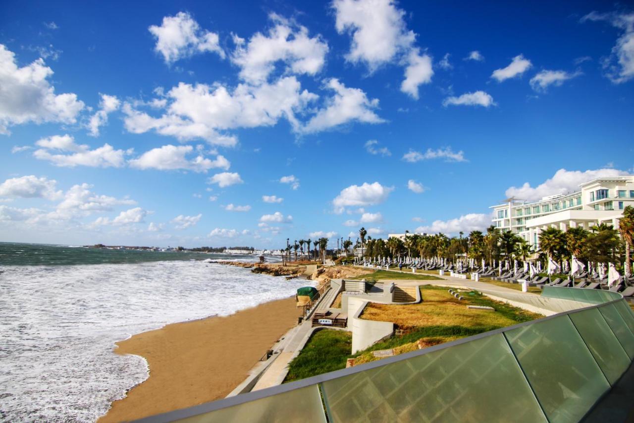 Phaedrus Living: Seaview Luxury Flat Limnaria 151 Apartment Paphos Bagian luar foto