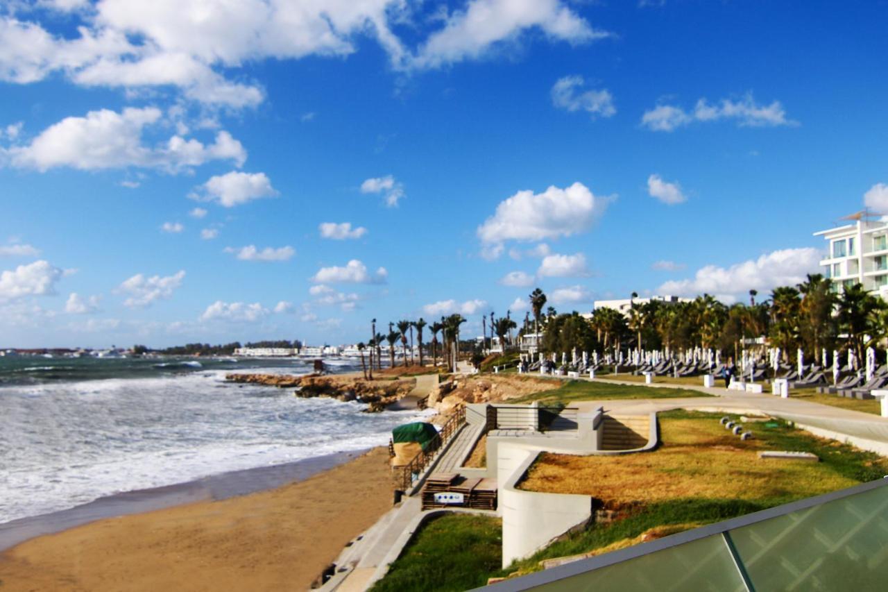 Phaedrus Living: Seaview Luxury Flat Limnaria 151 Apartment Paphos Bagian luar foto