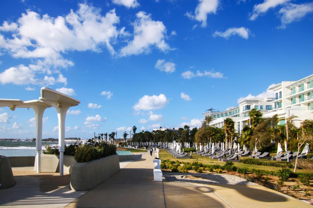 Phaedrus Living: Seaview Luxury Flat Limnaria 151 Apartment Paphos Bagian luar foto